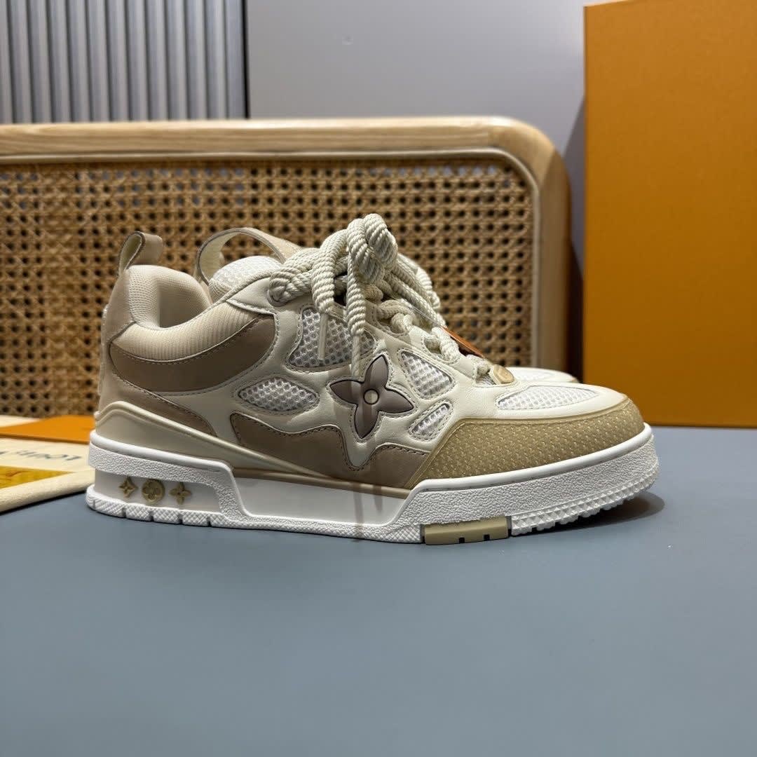 LOUIS VUITTON SKATE TRAINERS close-up detail 4